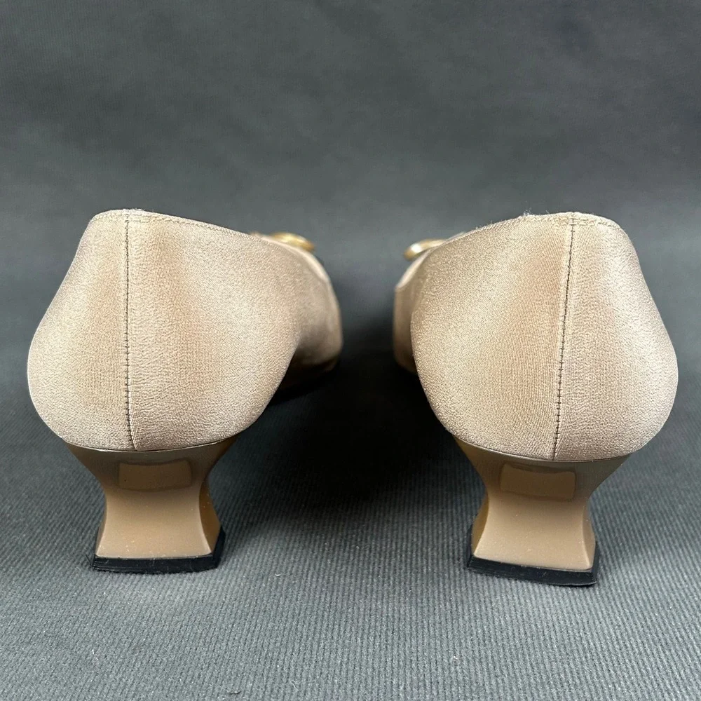 Stuart Weitzman Vintage Beige Satin Square Toe Bow Kitten Heels Pumps 9.5 B